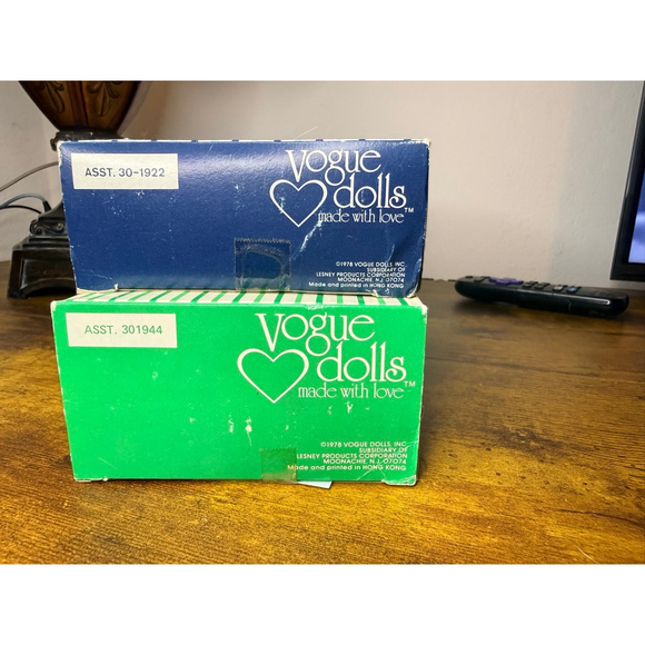 Vintage Ginny Dolls 2. 1978 one blonde one brown. Brand new in box - Picture 12 of 12